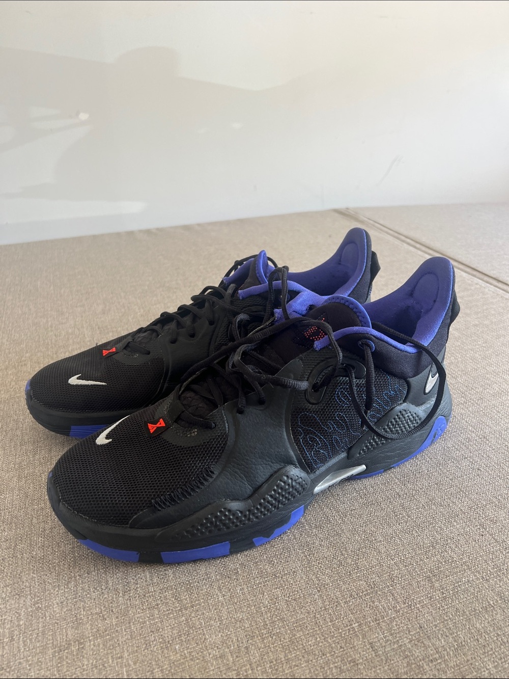 Nike Black and Purple Men's Athletic Sneakers